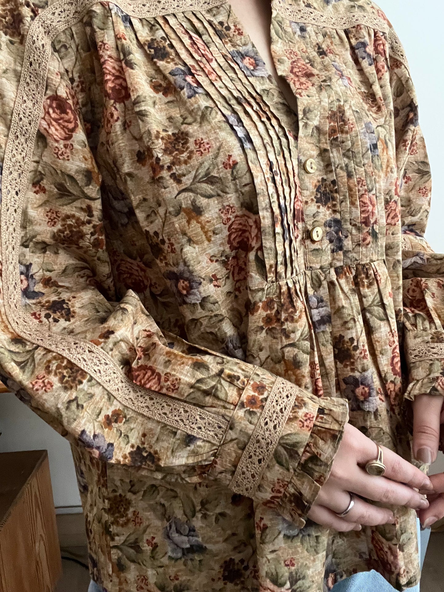Antique Rosette Blouse