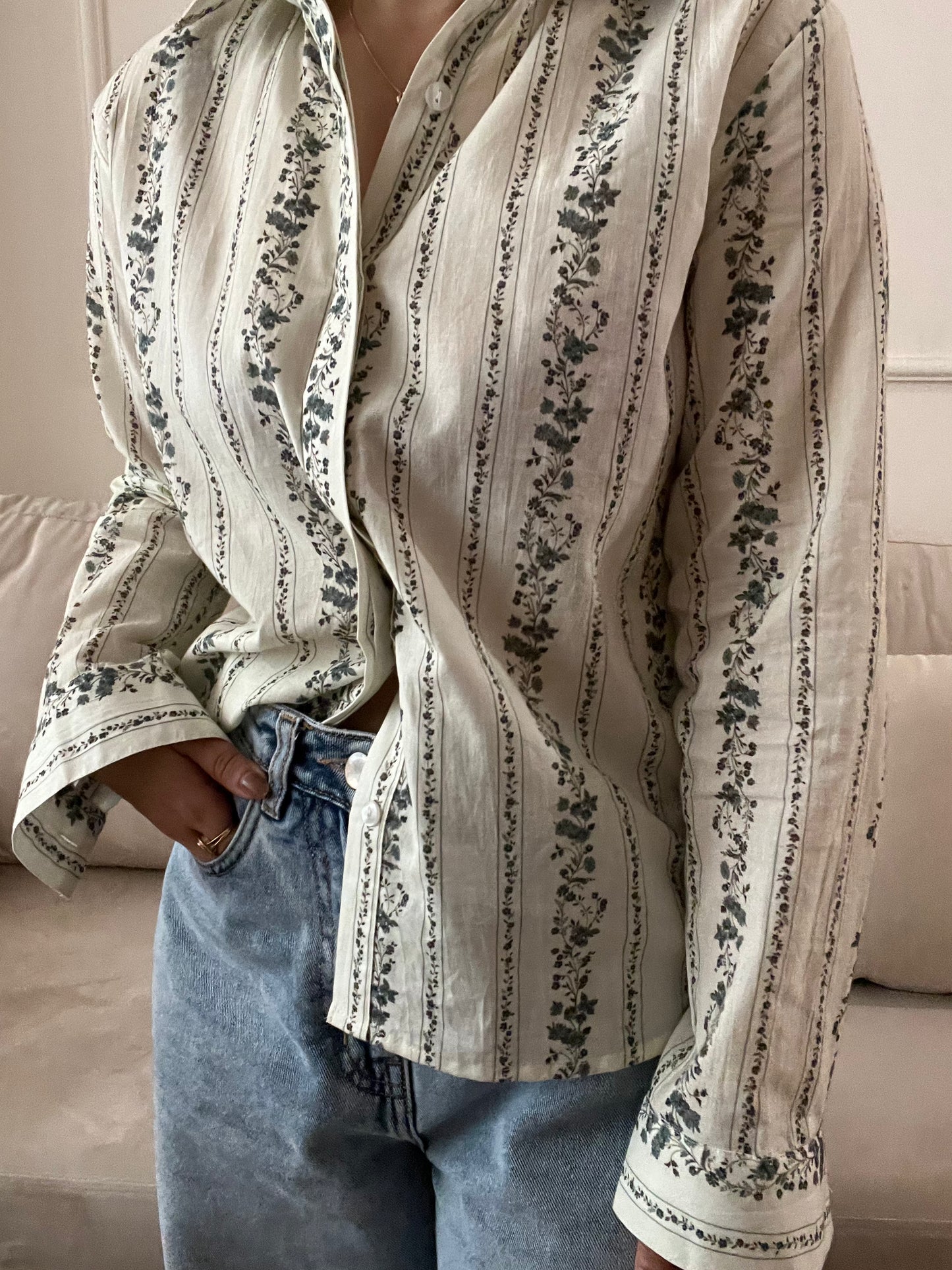 Bella Vintage Shirt